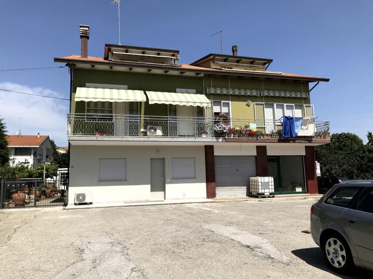 Bilocale Della Pippi San Clemente Apartment Sant'Andrea in Casale Luaran gambar